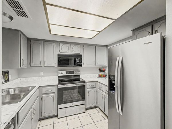 1323 S HARDY Drive, Tempe, AZ 85281