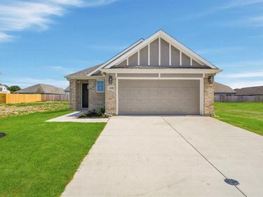 2428 Southern Magnolia Drive, Fort Worth, TX 76123