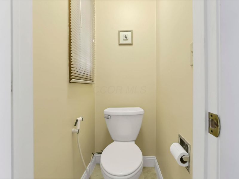 3783 Chevington Road , Columbus, OH 43220 Photo 15