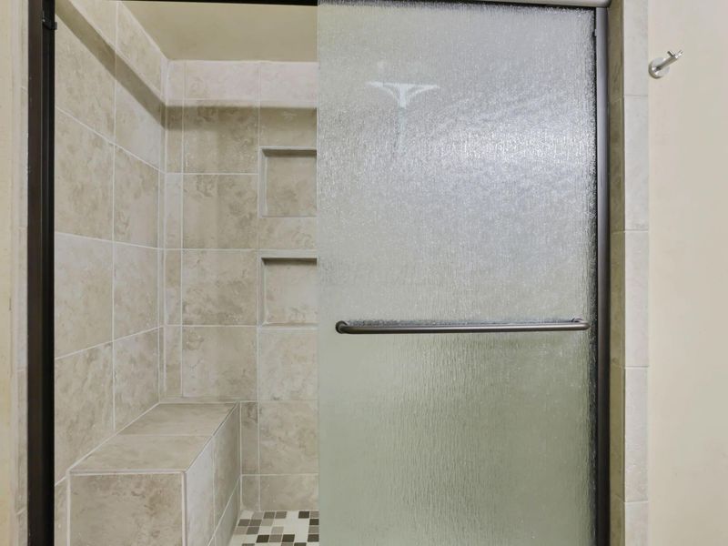 3783 Chevington Road , Columbus, OH 43220 Photo 24