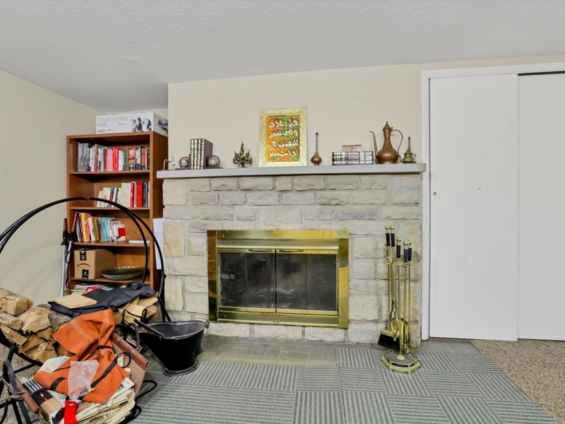 3783 Chevington Road , Columbus, OH 43220 Photo 32