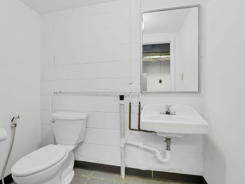 3783 Chevington Road , Columbus, OH 43220 Photo 35