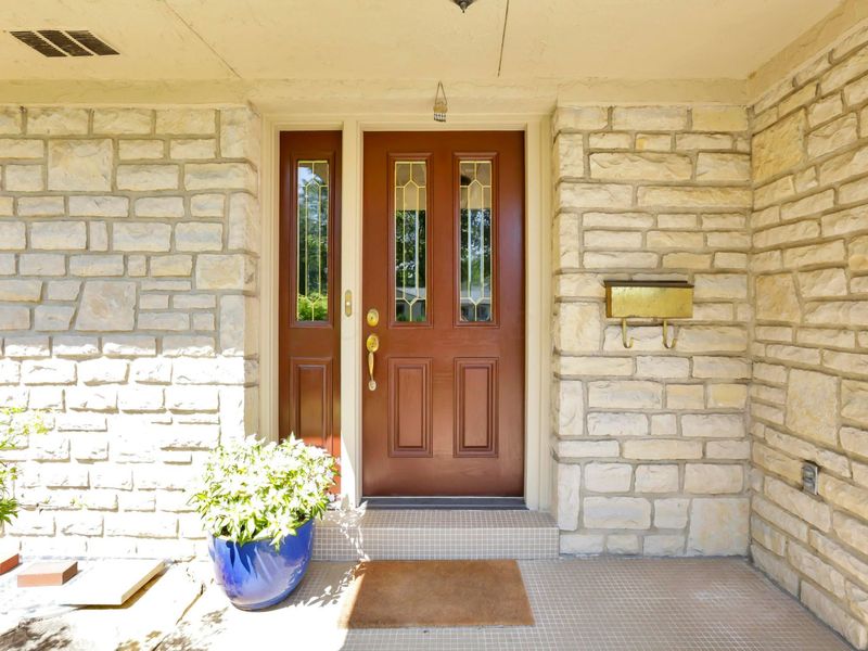 3783 Chevington Road , Columbus, OH 43220 Photo 4