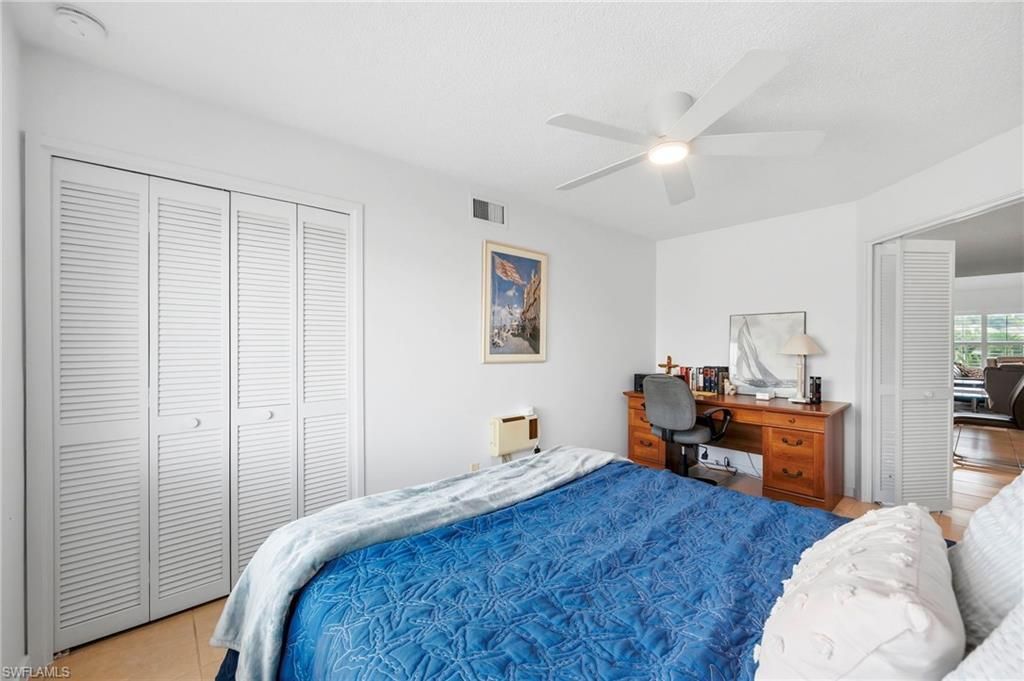 4092 Belair Ln, Unit 17, Naples, FL 34103 Photo