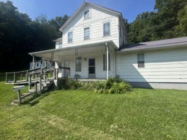 19552 Seneca Trl, Marlinton, WV 24954
