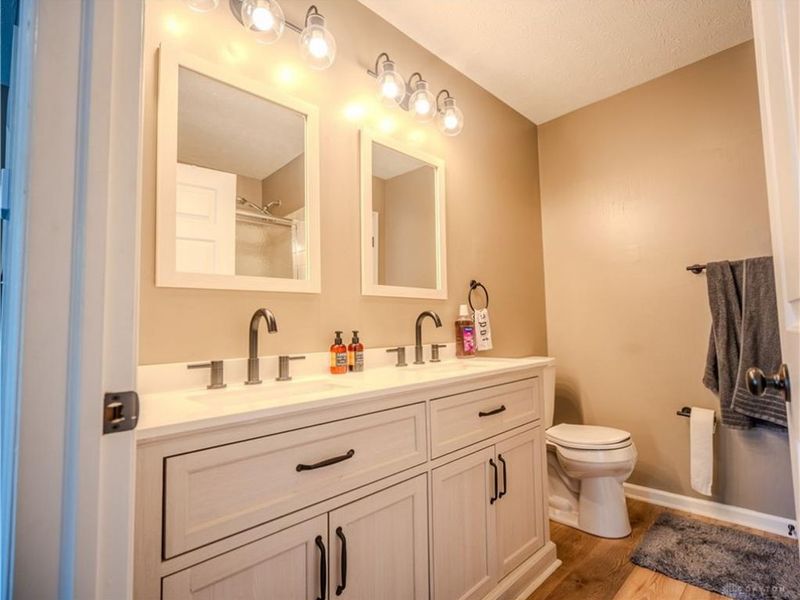 19 Edinburgh Village Drive, Centerville, OH 45458 Photo 13