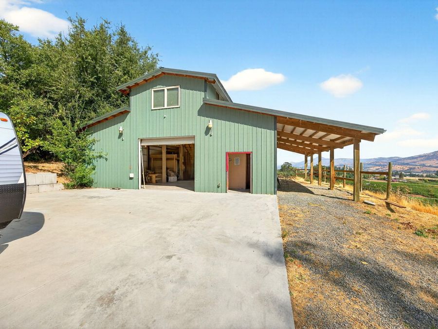 Property Image 93