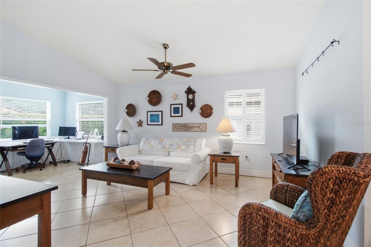 308 Chartley Court N, Sarasota, FL 34232 Photo