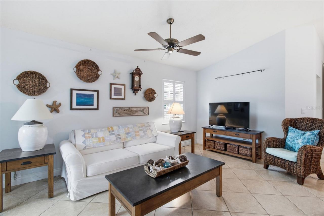 308 Chartley Court N, Sarasota, FL 34232 Photo