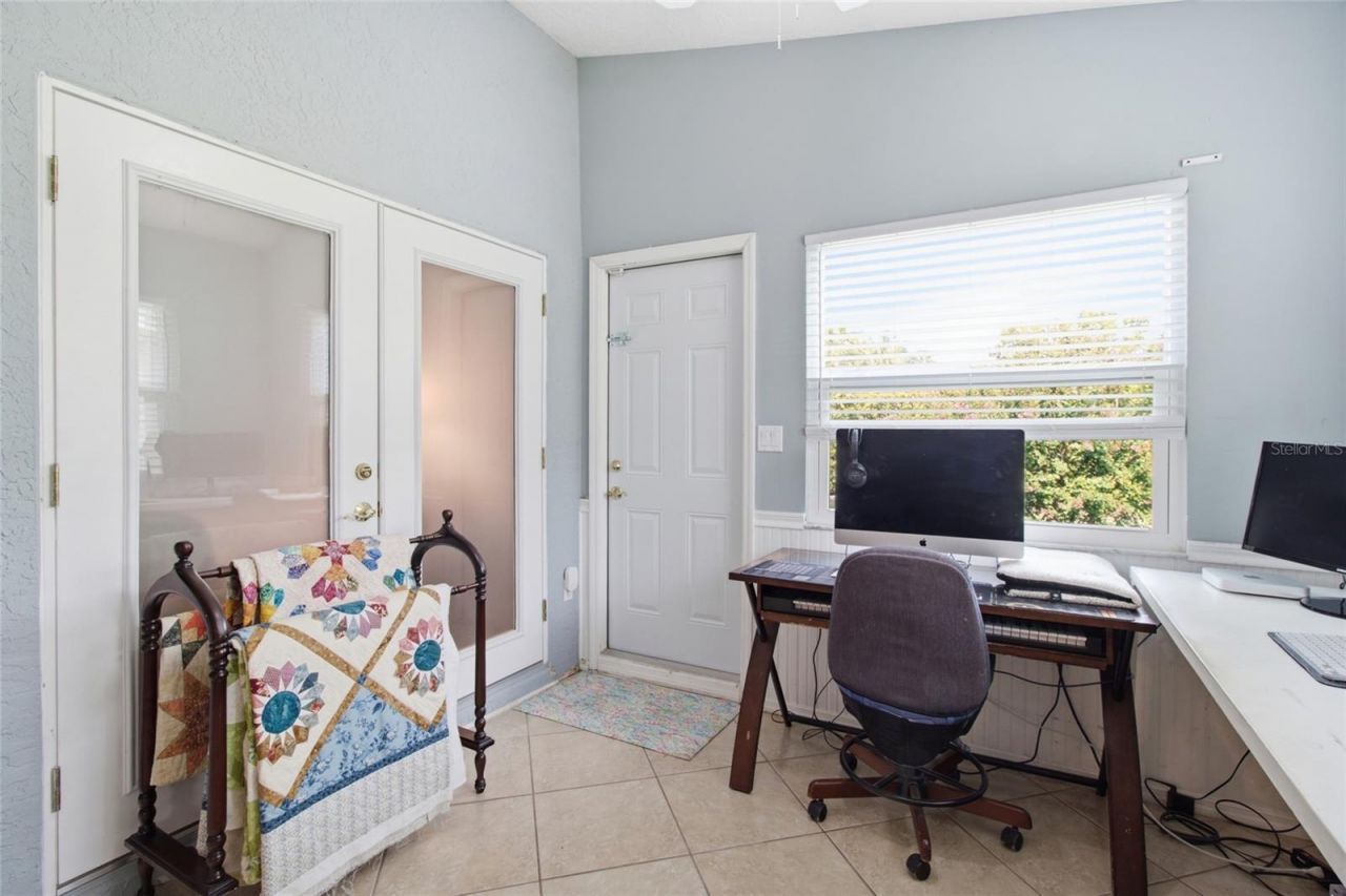 308 Chartley Court N, Sarasota, FL 34232 Photo