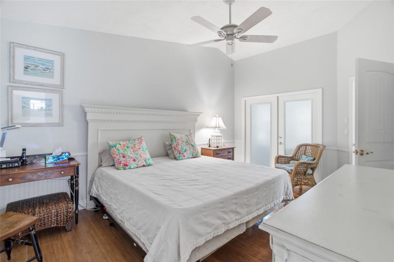 308 Chartley Court N, Sarasota, FL 34232 Photo
