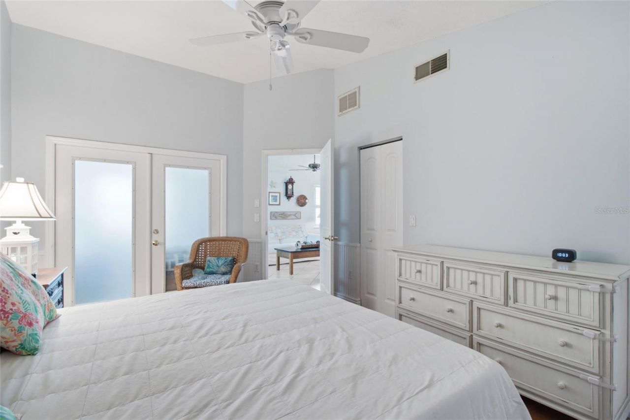 308 Chartley Court N, Sarasota, FL 34232 Photo