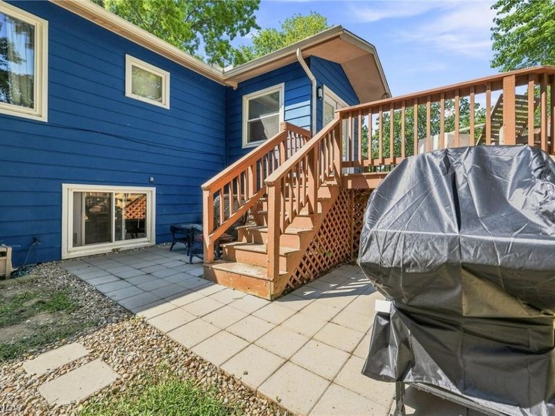825 Valley Drive, Amherst, OH 44001 Photo 32