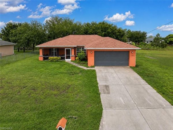 1602 Dora AVE S, LEHIGH ACRES, FL 33976
