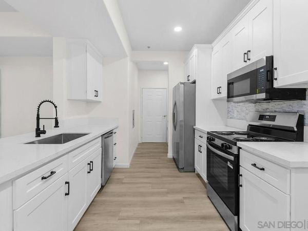 24909 Madison Avenue, Unit 3111, Murrieta, CA 92562