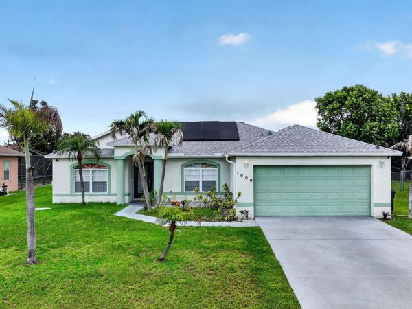 1009 SW FENWAY Road, Port St. Lucie, FL 34953