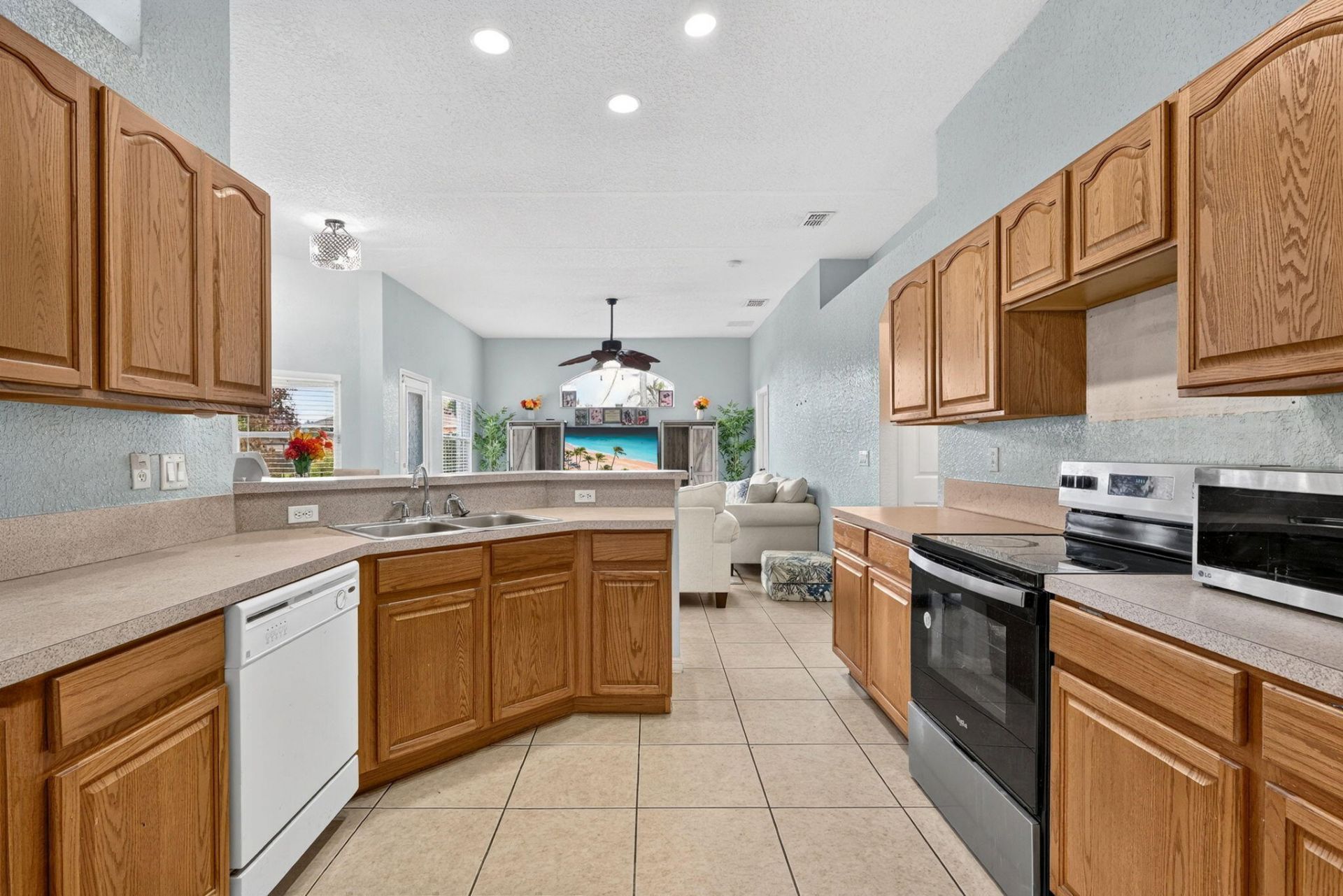 1009 SW Fenway Road, Port Saint Lucie, FL 34953 Photo