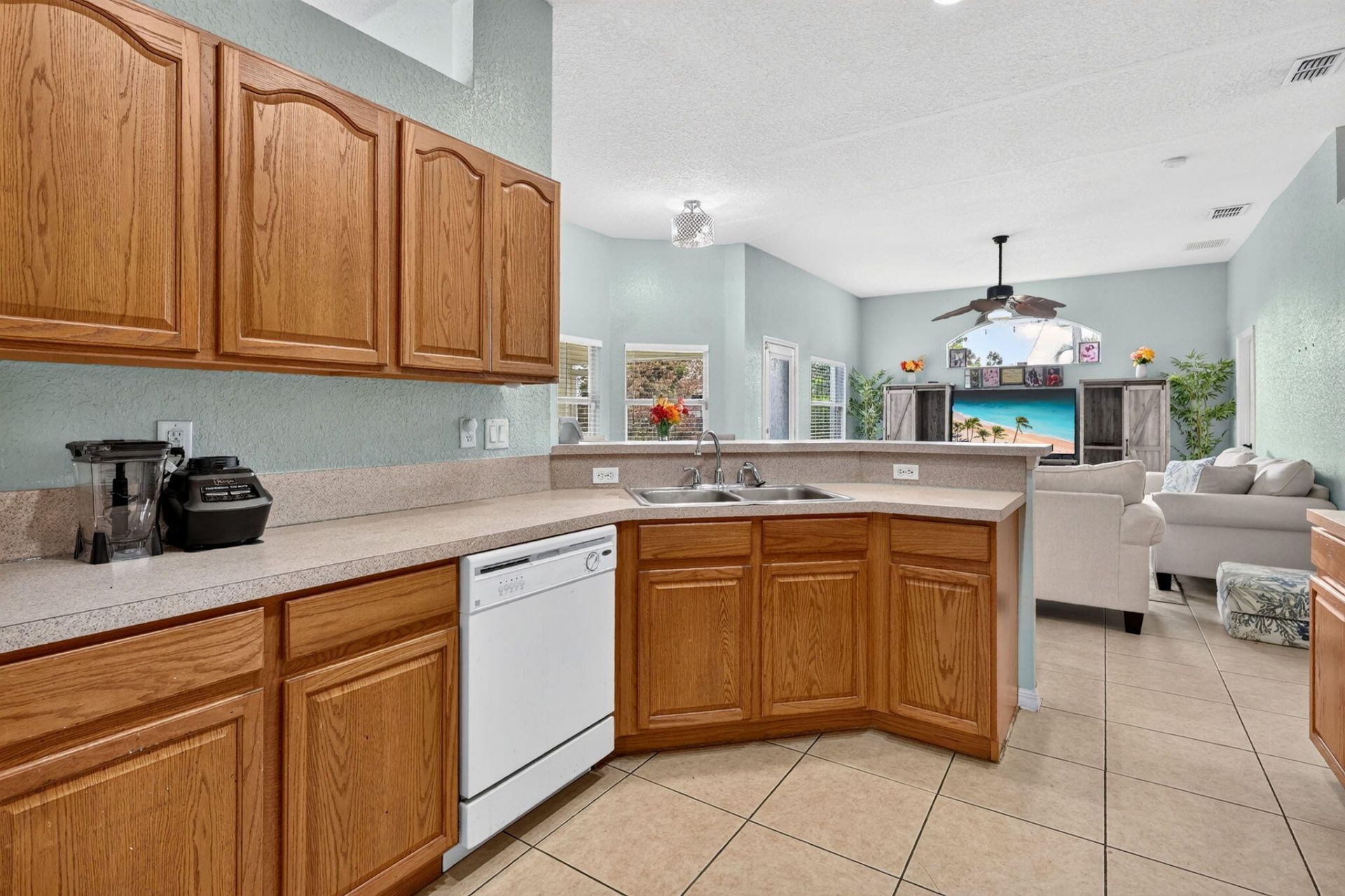 1009 SW Fenway Road, Port Saint Lucie, FL 34953 Photo