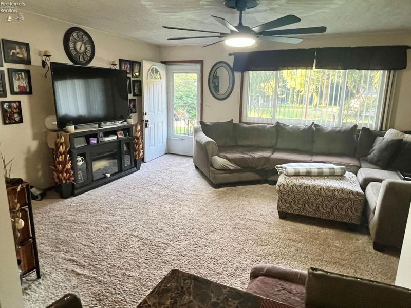 1400 Linger Drive, Other, OH 44216 Photo 4