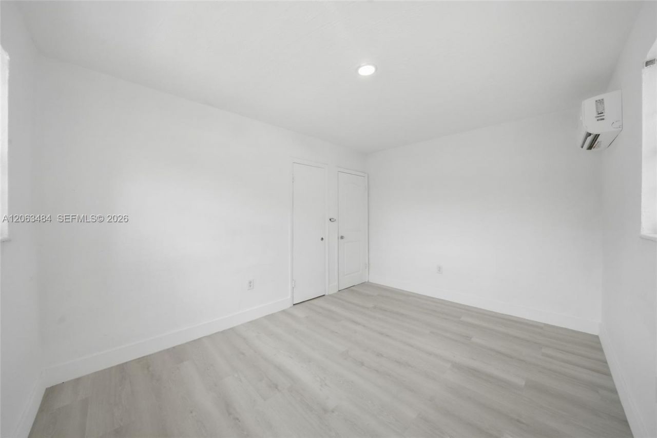 Please Call For Address, Miami, FL 33142 Photo