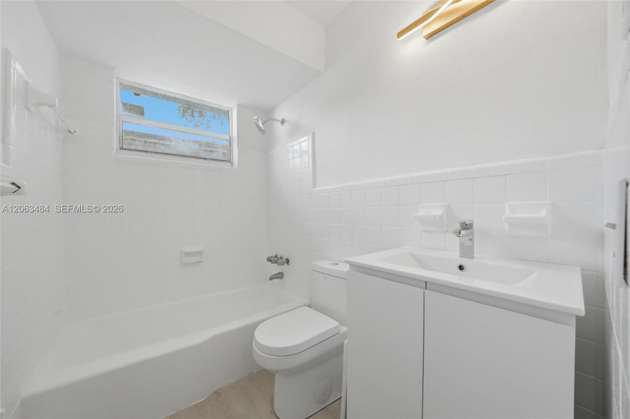 Please Call For Address, Miami, FL 33142 Photo