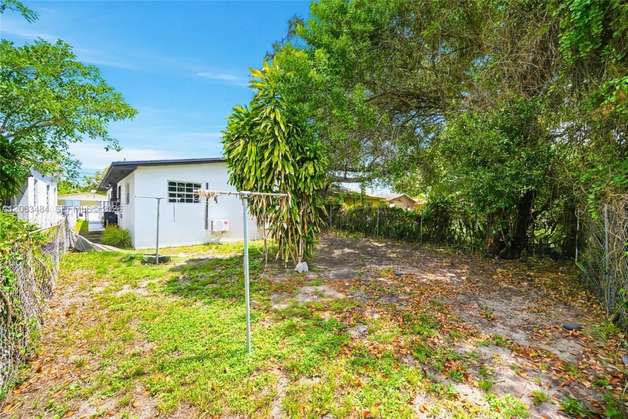 Please Call For Address, Miami, FL 33142 Photo