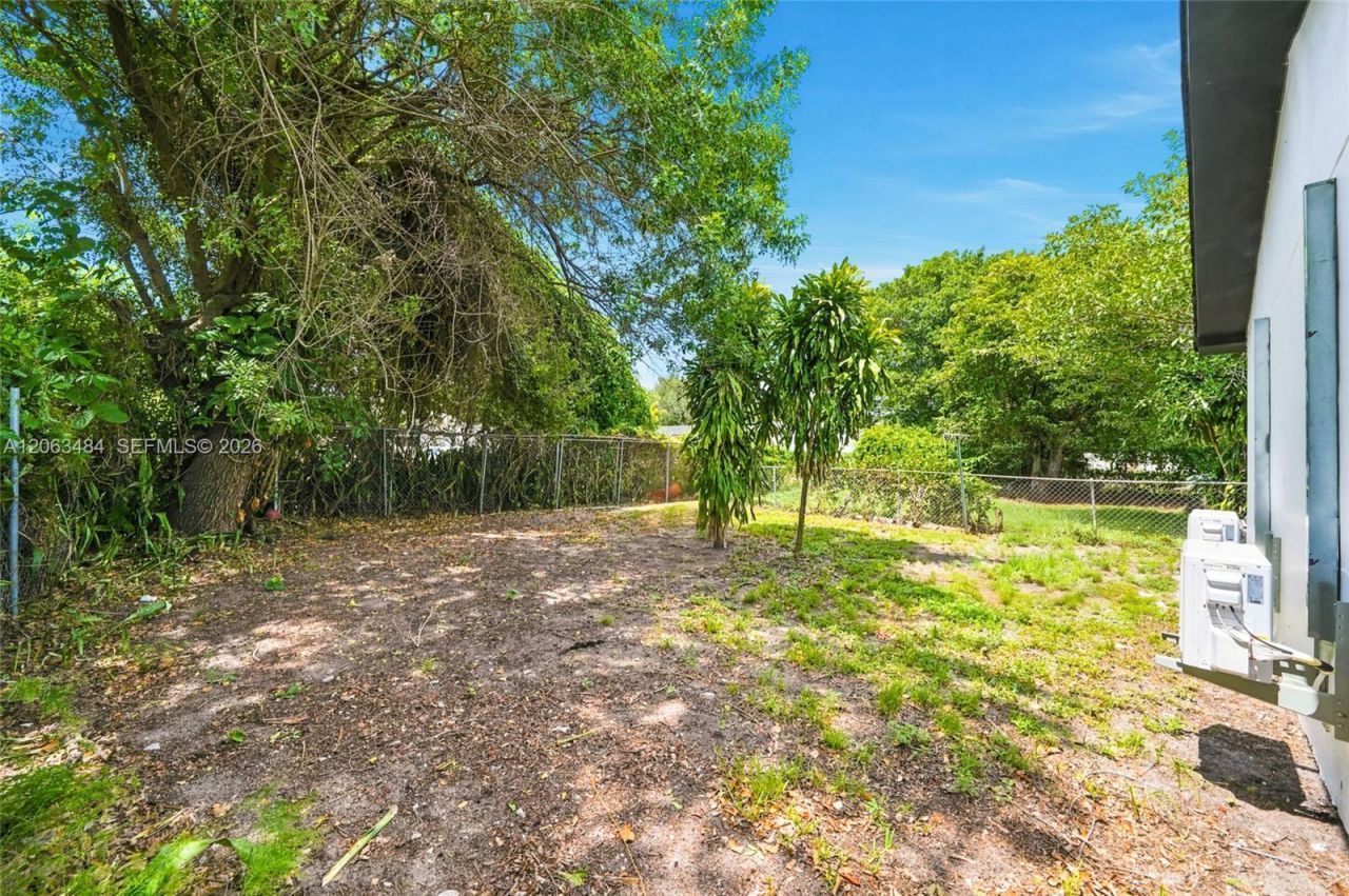 Please Call For Address, Miami, FL 33142 Photo