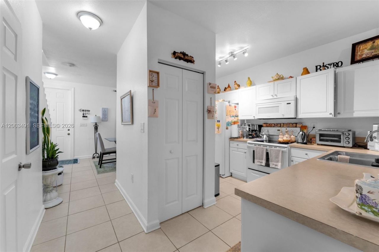 1595 NE 33rd Rd , Unit 112-3, Homestead, FL 33033 Photo