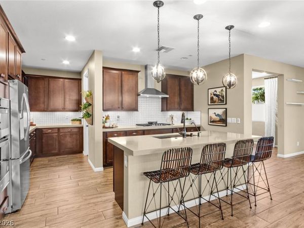 10340 Stroma Avenue , Las Vegas, NV 89166