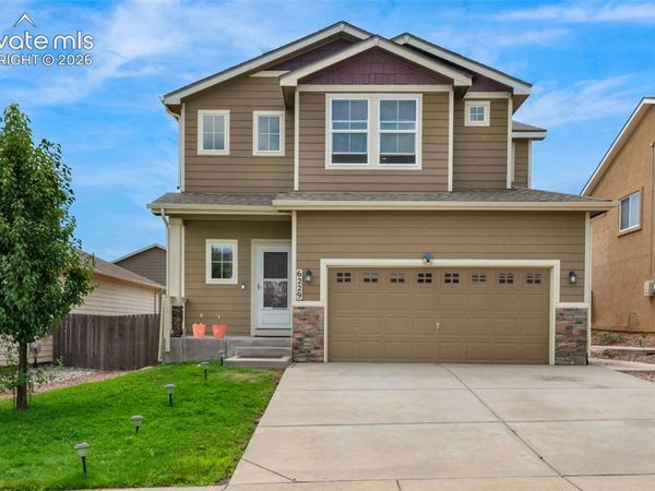 6229 Finglas Drive, Colorado Springs, CO 80923
