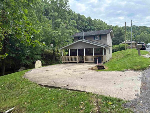 338 MT HARMONY Road, Fairmont, WV 26554