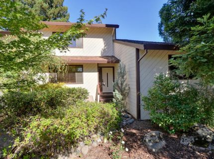 180 River Ridge Way, Folsom, CA 95630 Photo