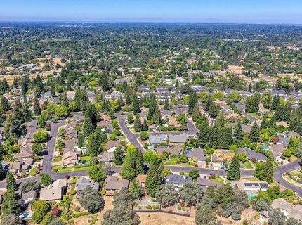 180 River Ridge Way, Folsom, CA 95630 Photo
