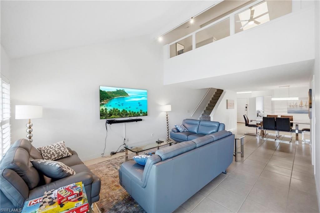 4092 Belair Ln, Unit 17, Naples, FL 34103 Photo