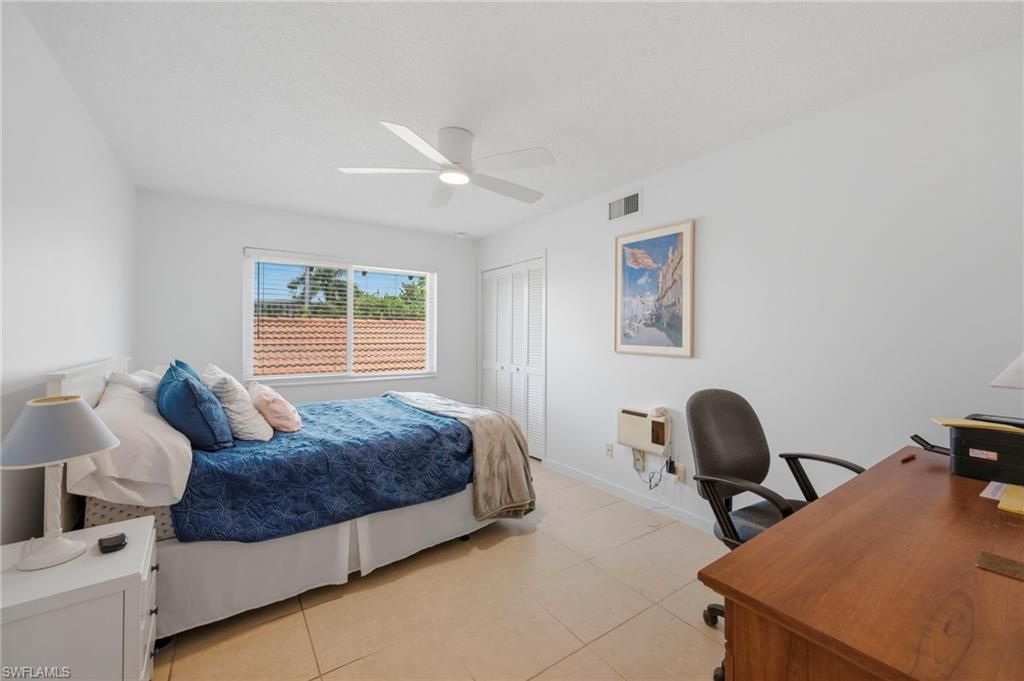 4092 Belair Ln, Unit 17, Naples, FL 34103 Photo