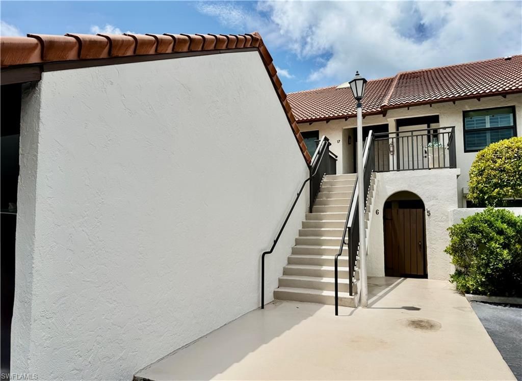 4092 Belair Ln, Unit 17, Naples, FL 34103 Photo