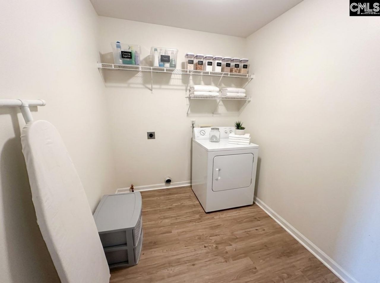 12 Bellway Court  Photo 16