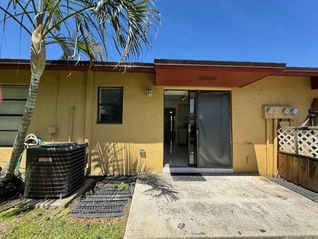 4355 Royal Banyan Way, Unit 20, Lake Worth Beach, FL 33461 Photo
