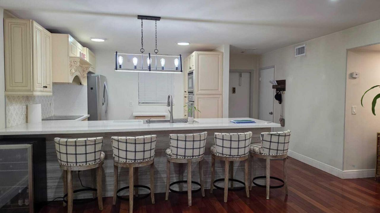 100 Ashbury Road, Unit 206, Hollywood, FL 33024 Photo