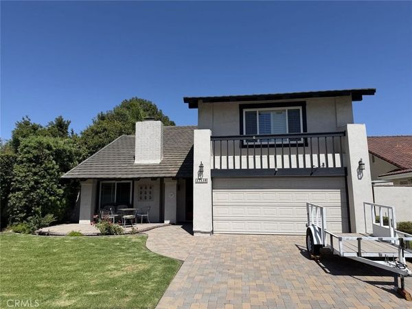 17110 Los Robles Circle, Fountain Valley, CA 92708