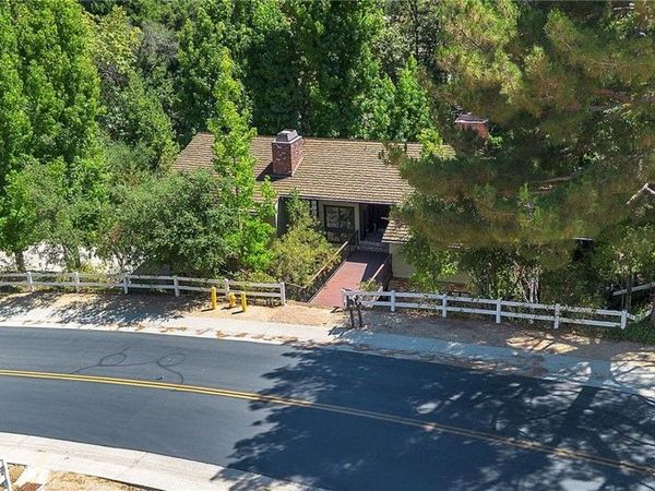 84 Buckskin Road, Bell Canyon, CA 91307