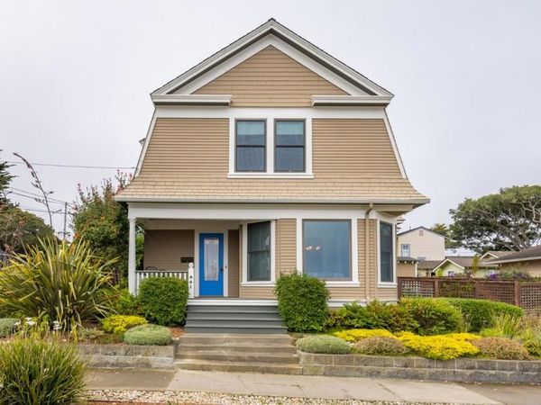 441 Pine Avenue, Pacific Grove, CA 93950
