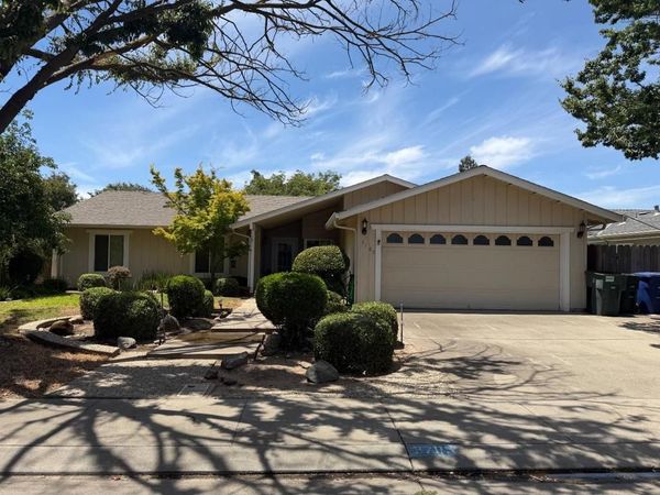 3705 Kona Oak Drive, Modesto, CA 95355