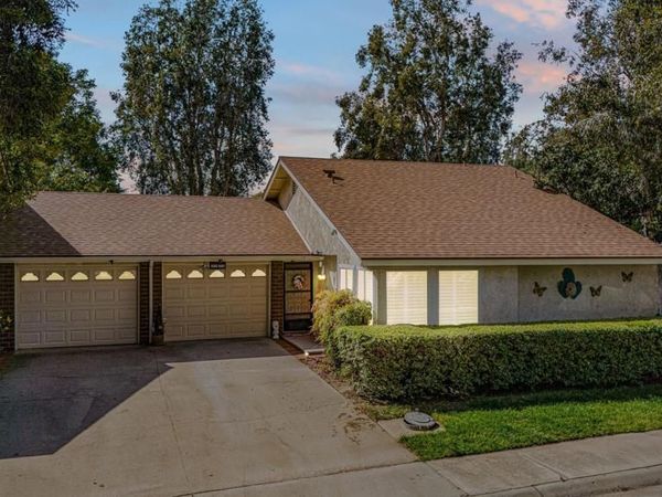 11237 Village 11, Camarillo, CA 93012
