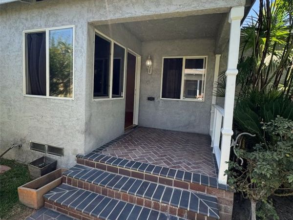 8330 La Villa St,, Downey, CA 90241