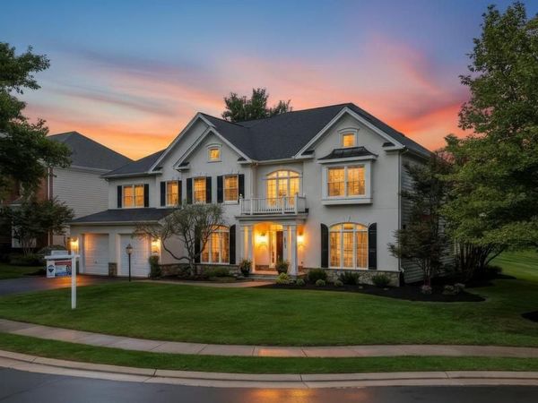 42774 GLENSIDE DRIVE, BRAMBLETON, VA 20148