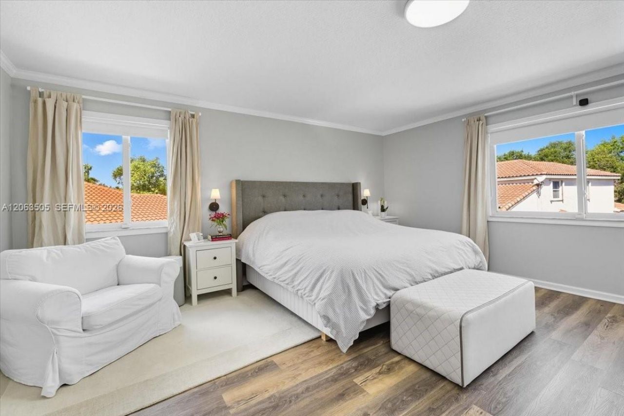 347 Fairmont Rd , Weston, FL 33326 Photo