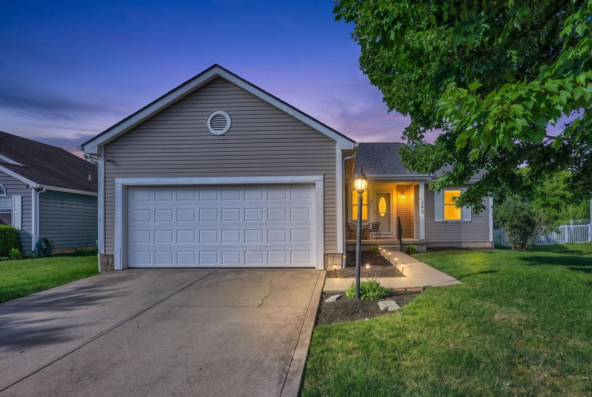240 Pruden Drive , Pickerington, OH 43147 Main Photo