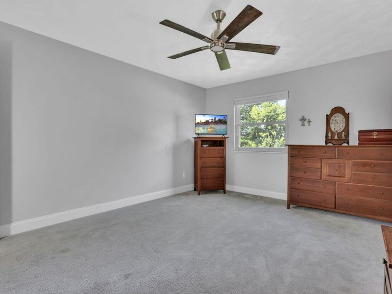 240 Pruden Drive, Pickerington, OH 43147 Photo 17