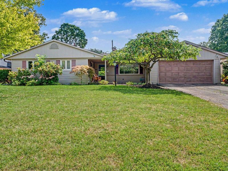 3664 Mountview Road, Columbus, OH 43220 Photo 1